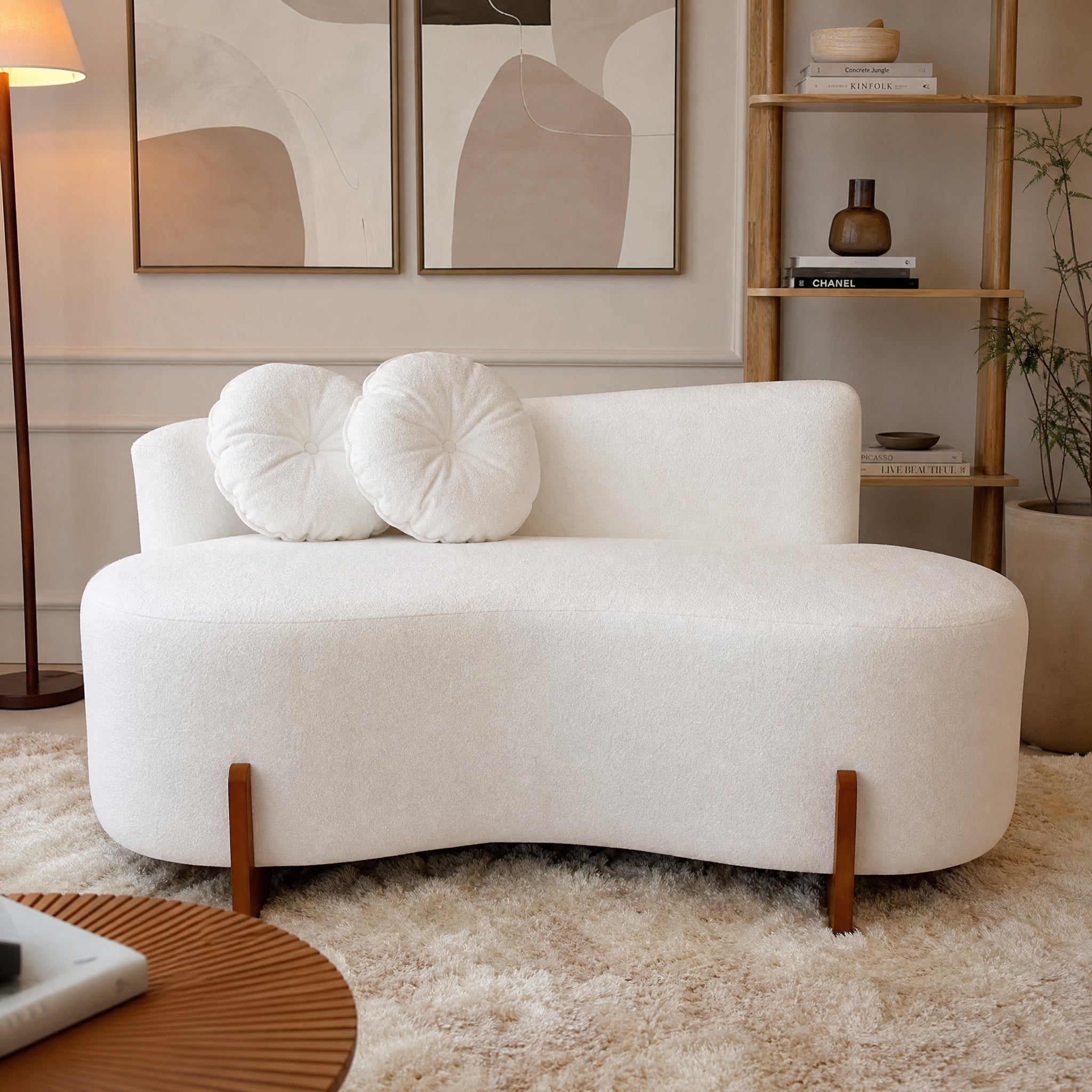Sofá Curvo 2 Lugares Bouclé Confortável Orgânico Feijão | 150cm